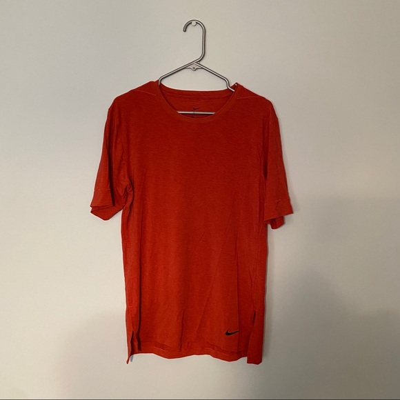 Men’s Nike Athletic Workout Shirt - Picture 1 of 1